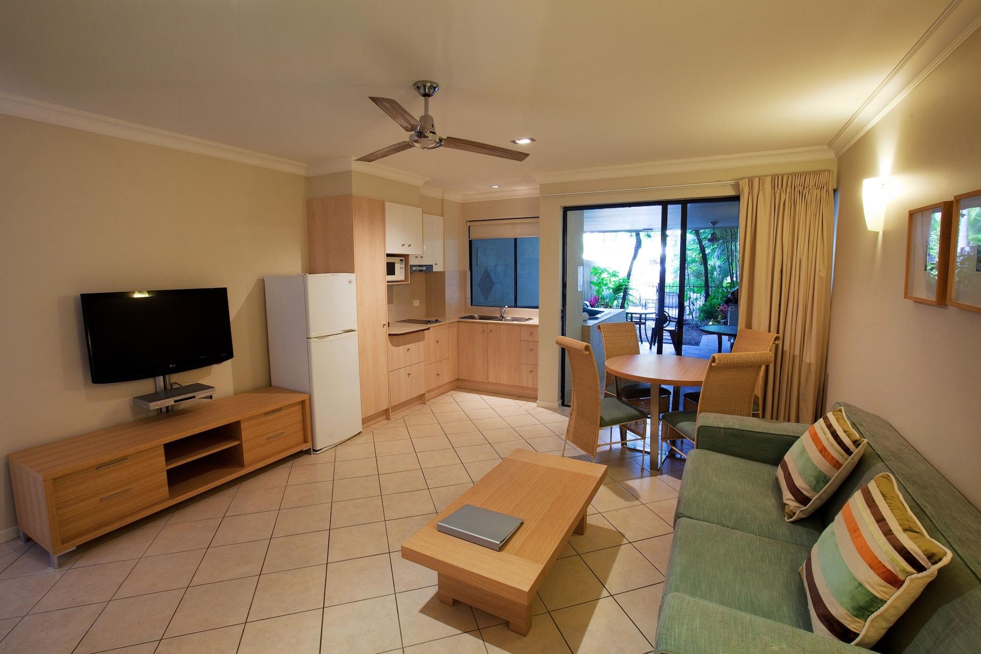 Mantra Heritage Port Douglas Exterior photo